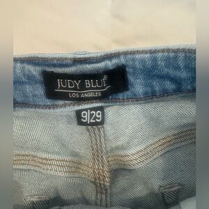 Judy Blue Denim Jeans in Light Blue